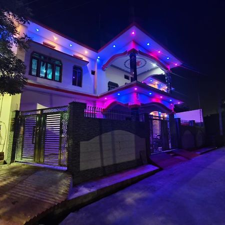 Shree Ram Guest House Near Ram Mandir Ayodhya Экстерьер фото