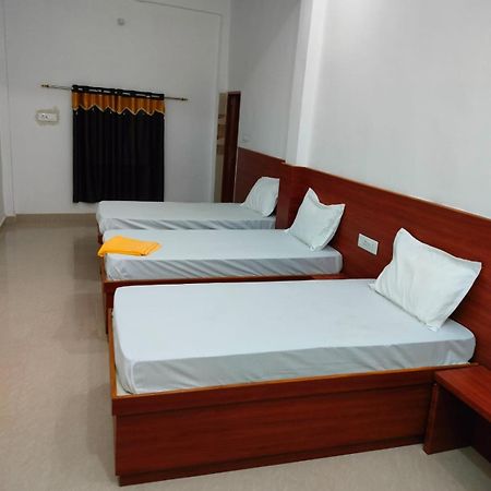 Shree Ram Guest House Near Ram Mandir Ayodhya Экстерьер фото