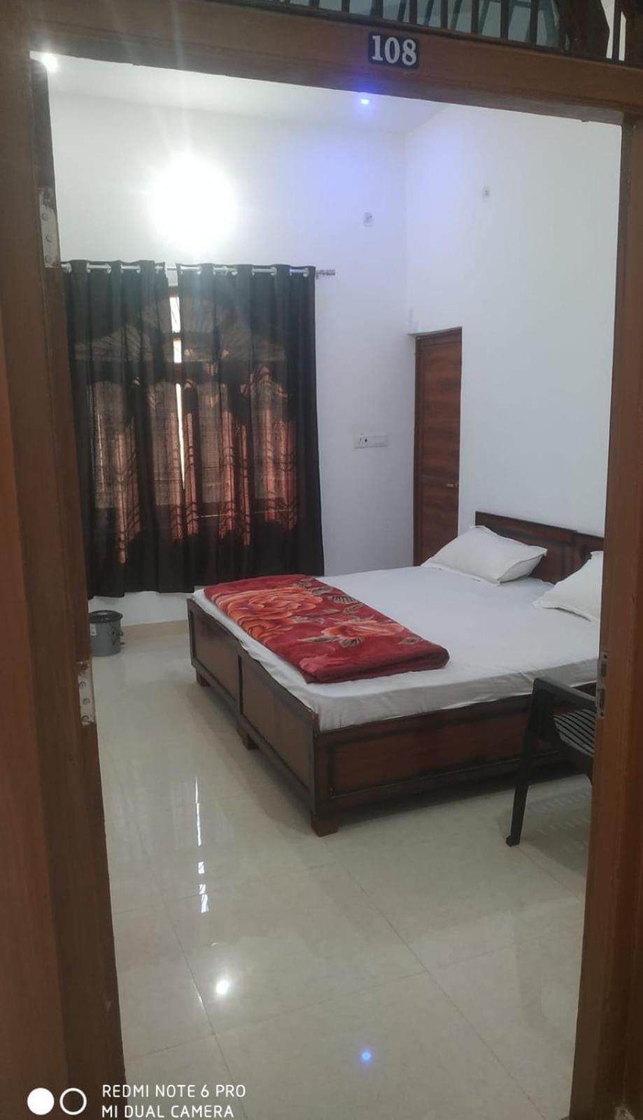 Shree Ram Guest House Near Ram Mandir Ayodhya Экстерьер фото